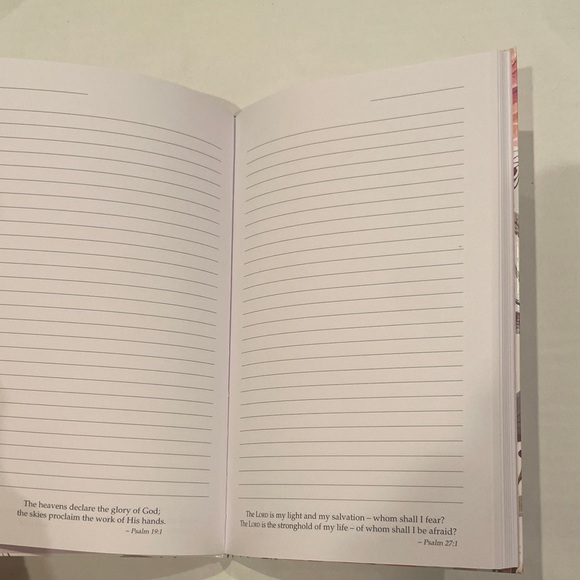 Floral Strength and Dignity Journal Faith Based Gift Set - Picture 8 of 14